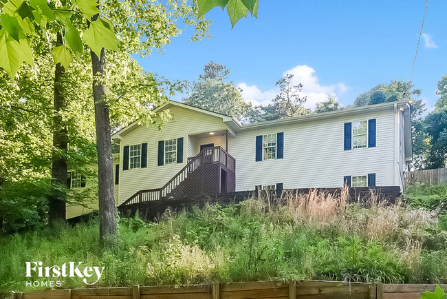 Building Photo - 5028 Nichols Dr