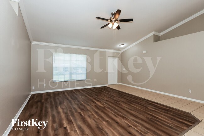 Foto del edificio - 3807 25th St SW