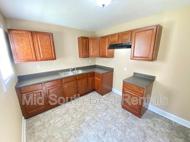 Foto del edificio - 3083 Debby St