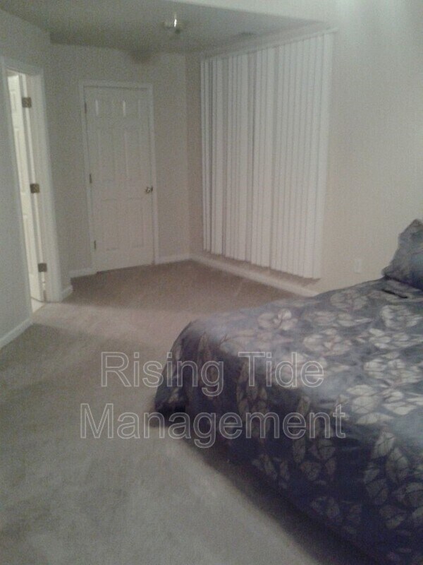 Foto del edificio - 106 Sommersby Cir