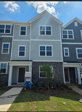 Building Photo - 1439 Jay Rd