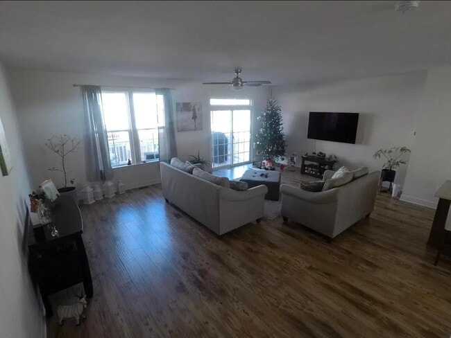 Living room, terrace angle - 8828 Englewood Farms Dr