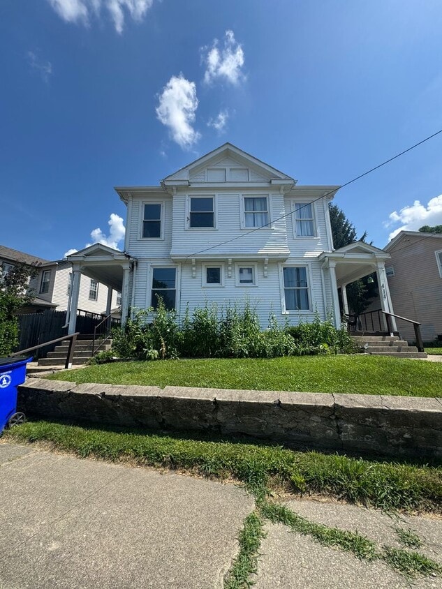 Primary Photo - 414-416 Park Ave