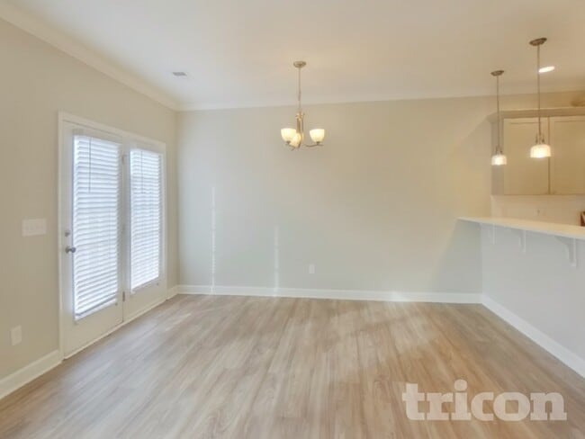 Foto del edificio - 1138 Bergenfield Ln