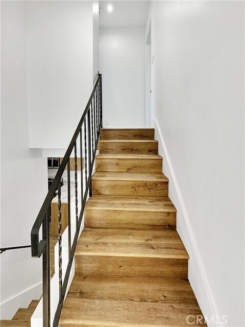Foto del edificio - 4208 W 136th St