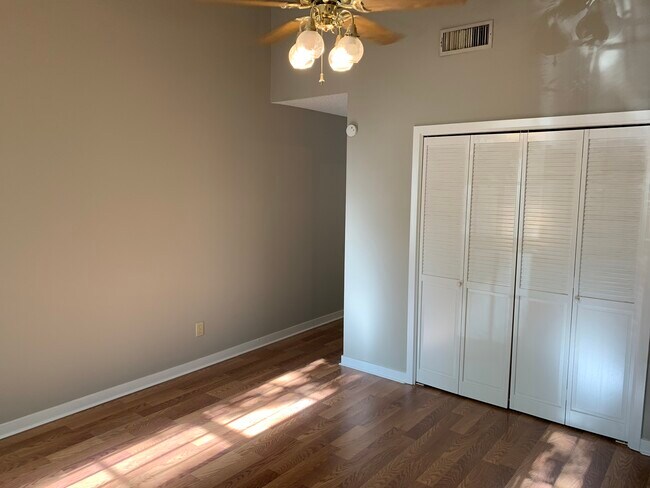 Building Photo - 138 Lofty Pine Ln