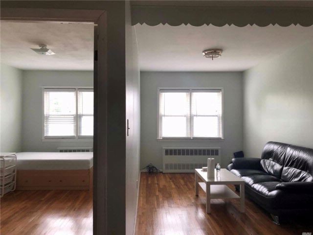 Foto del edificio - 119-19-119-17 7th Ave