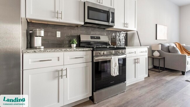 Foto del edificio - 3401 Redbud Ln