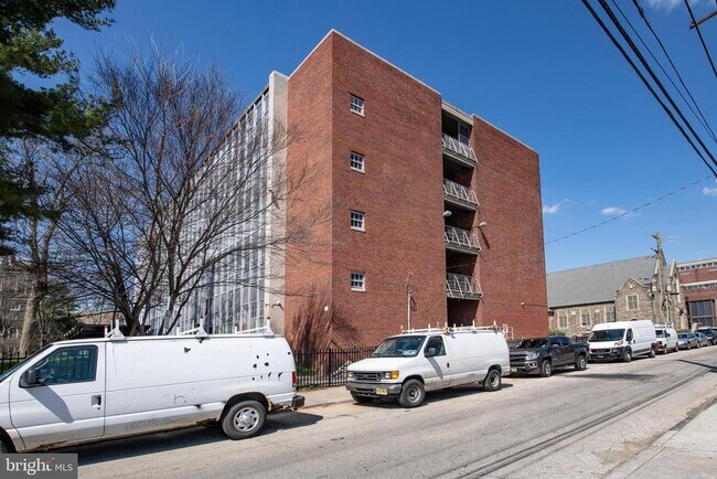 Foto del edificio - 5915-41 Germantown Ave