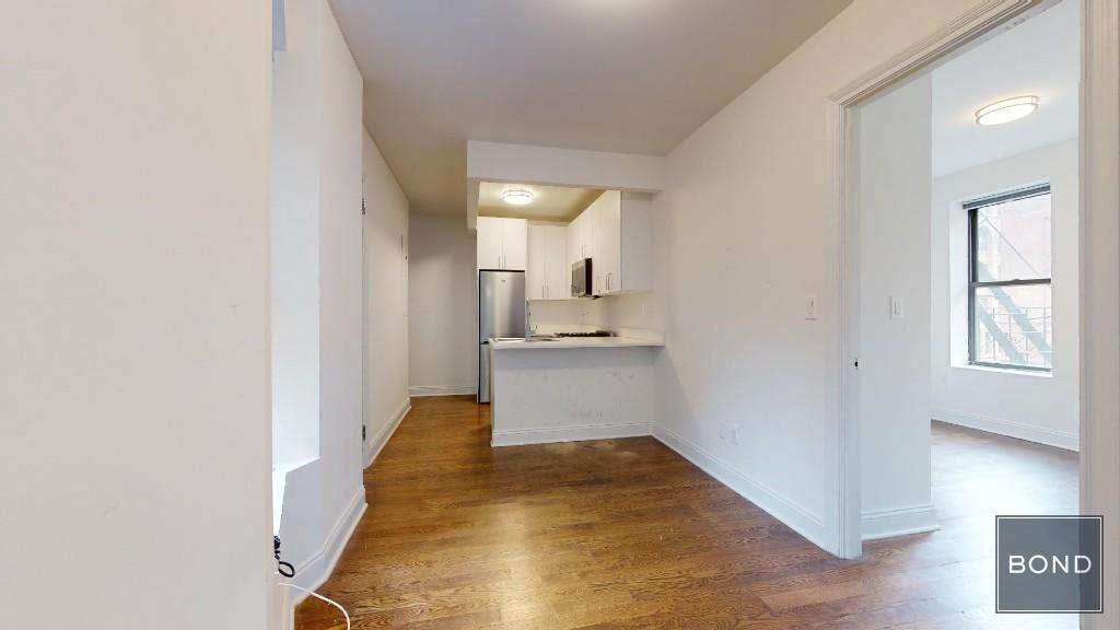 Foto principal - 151 Mott St