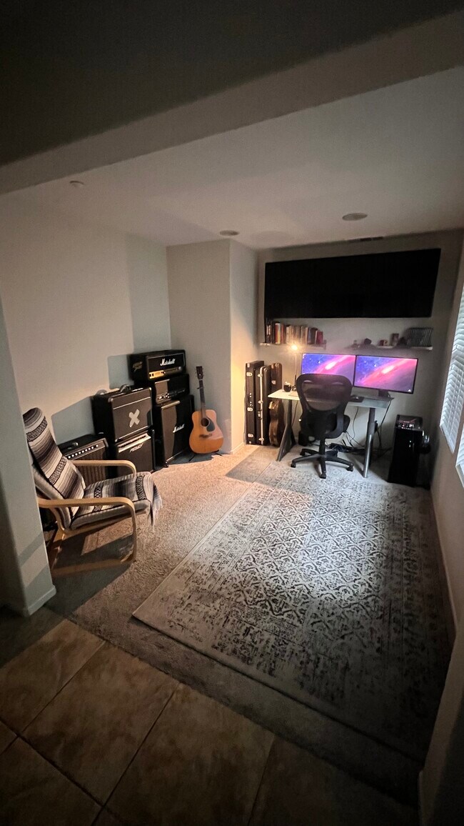 Foto del edificio - 1644 Sourwood Pl