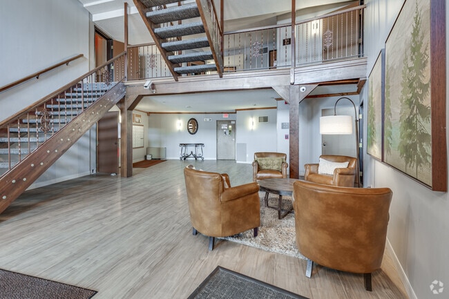 Lobby - Hemlock Pines