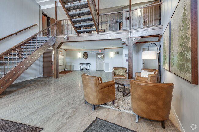 Vestíbulo - Hemlock Pines