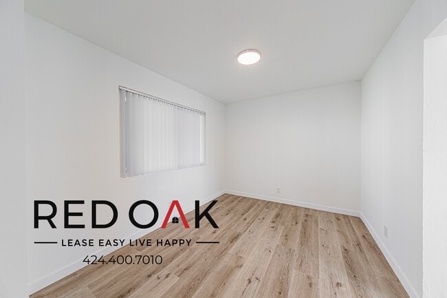 Building Photo - 354-360 Rennie Ave