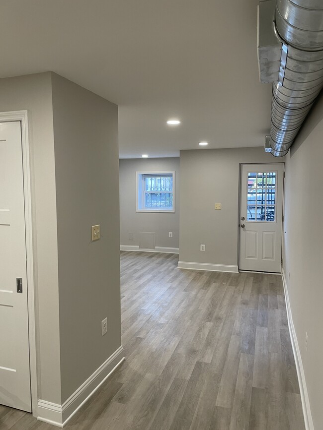 Living Room / Front Door - 68 R St NW