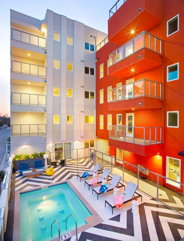 NvE Apartments North Hollywood, CA