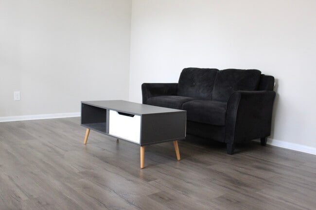 Foto del edificio - 1213 Park Dr