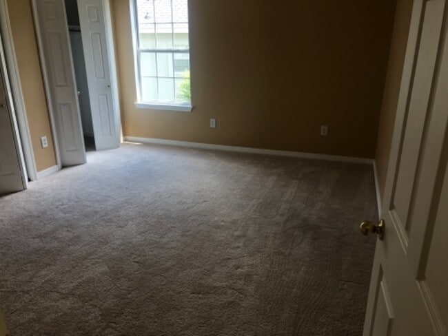 Building Photo - 6516 Sugar Pointe Ct