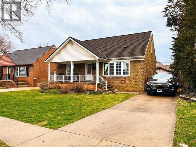 Building Photo - 1244 Belle Isle View Blvd