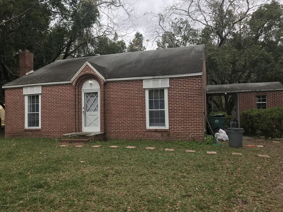 Primary Photo - 937 NE 20th St