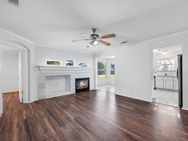 Foto del edificio - 14306 Spring Marsh Ct