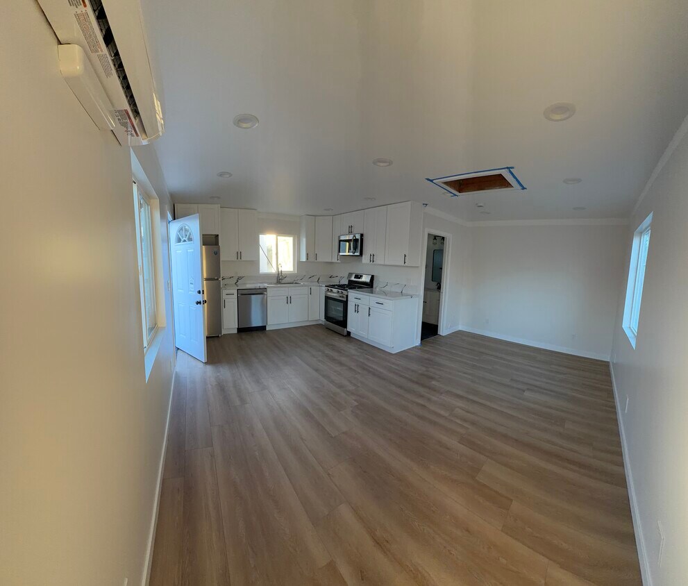 Foto del edificio - 8154 Vanscoy Ave
