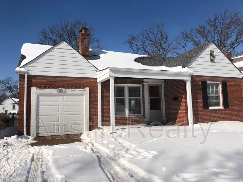 1135 Brightling Dr, Olivette, MO 63132 House Rental in Olivette, MO