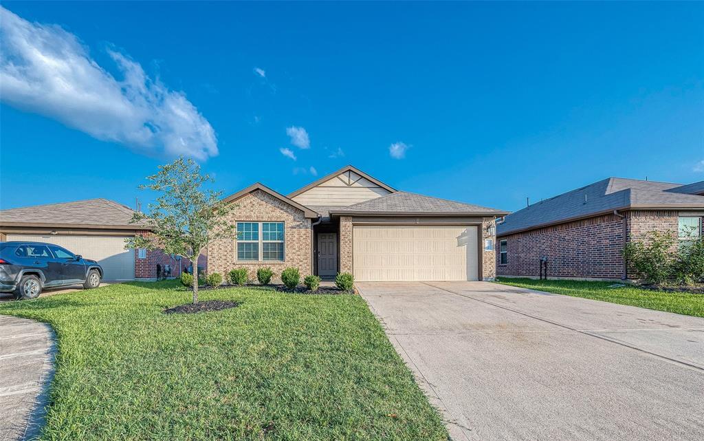 Foto principal - 29215 Vernon Forest Ct