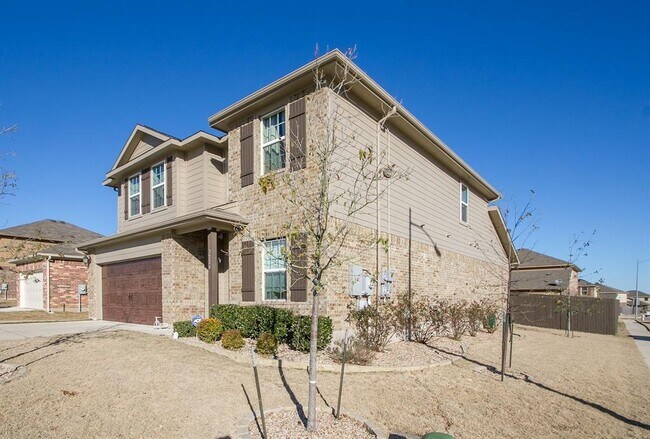 Building Photo - 3224 Stirrat St