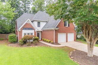 Building Photo - 205 Vickery Way