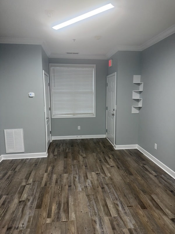 Building Photo - 1559 N Redhawk Dr