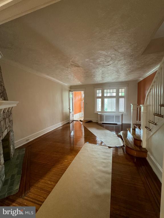 Foto del edificio - 6005 W Columbia Ave