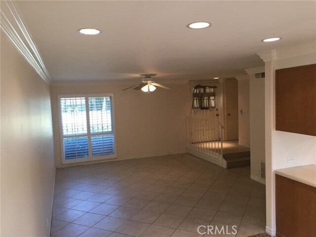 Building Photo - 10573 La Fuente St