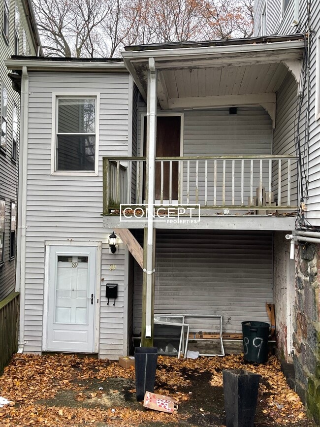 Building Photo - 89 Sheridan St