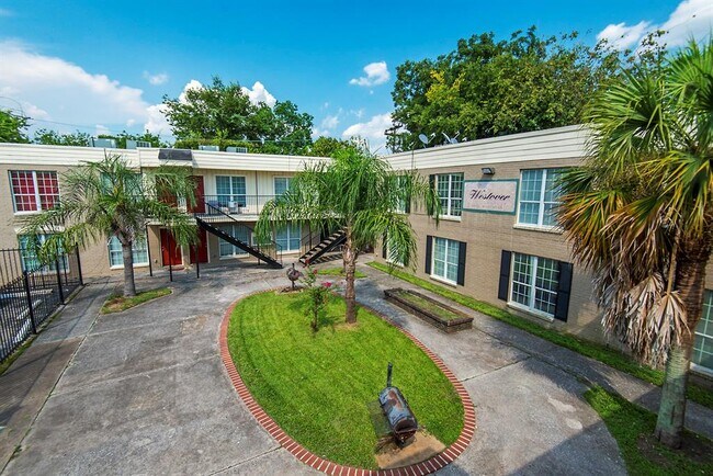 Foto del edificio - 6810 Westover St