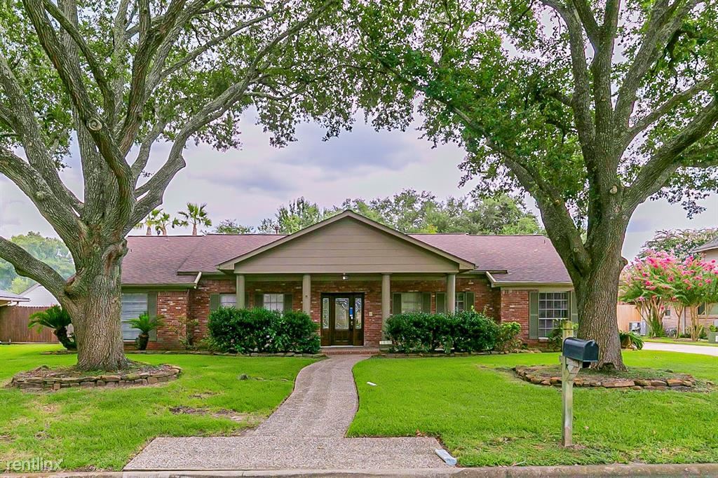Primary Photo - 4 br, 2 bath House - 3022 Tam O Shanter Lane