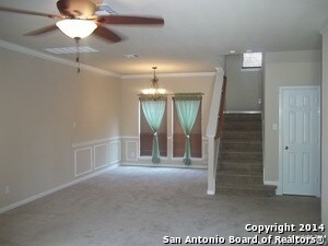 Building Photo - Beautiful 3 Bedroom 2 1/2 in trophy ridge