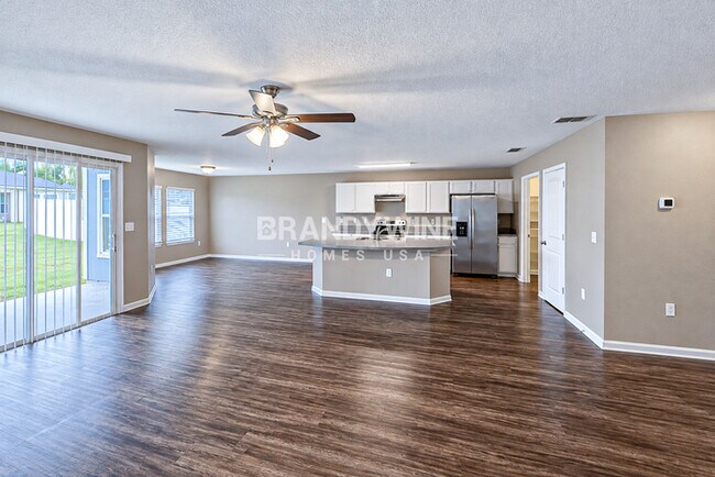 Building Photo - 1843 James Madison Ct