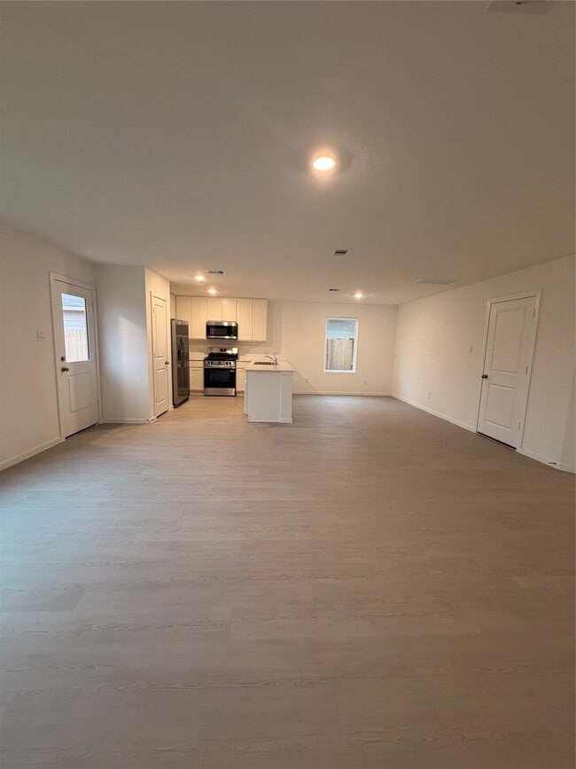 Building Photo - 1719 W Stroker Rd