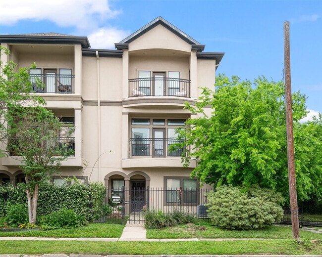 Building Photo - 1409 Rosedale St