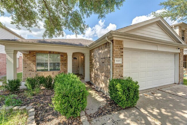 Building Photo - 16522 Grenada Falls Dr