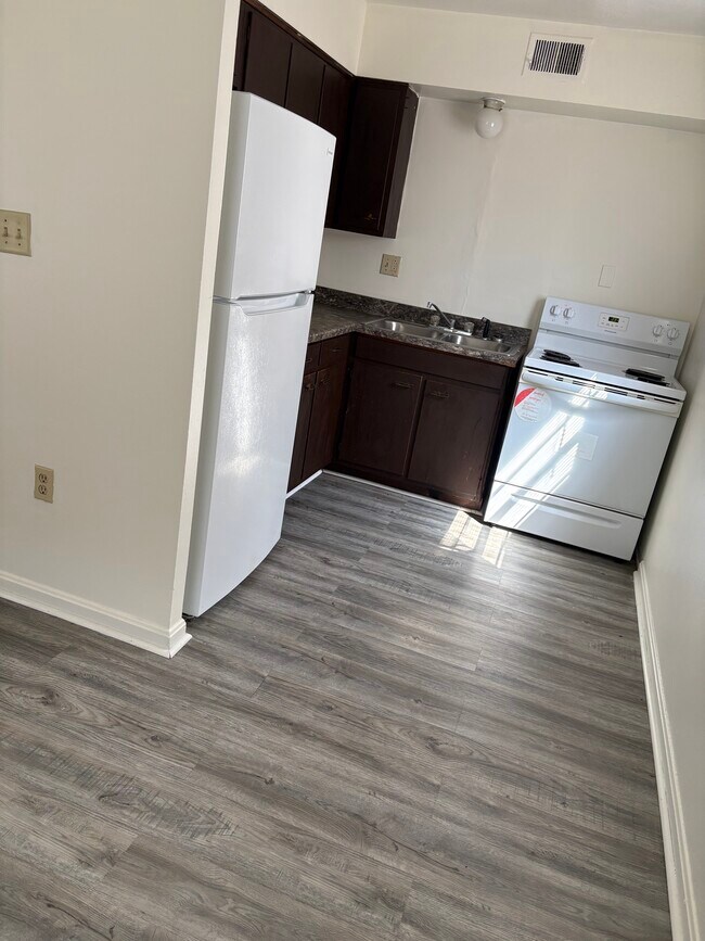Foto del edificio - 1707 Lafayette Dr