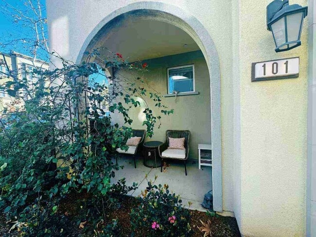 Photo - 101 Acamar Townhome