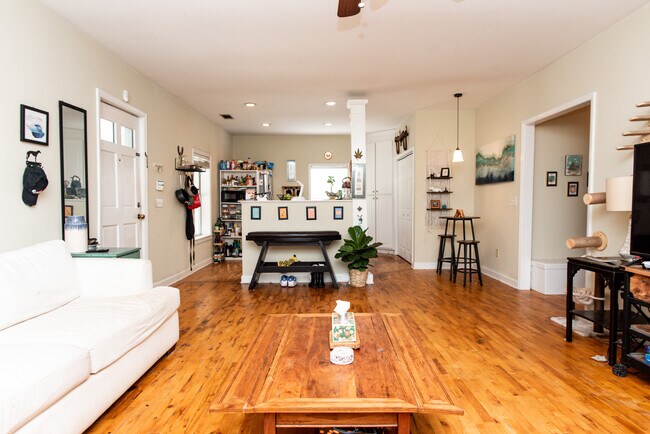 Photo - 497 Third Street House