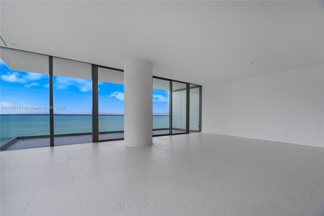Building Photo - 2000 S Ocean Dr