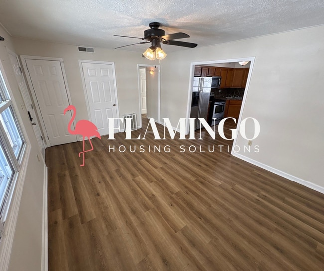 Building Photo - 102 Ramona Dr