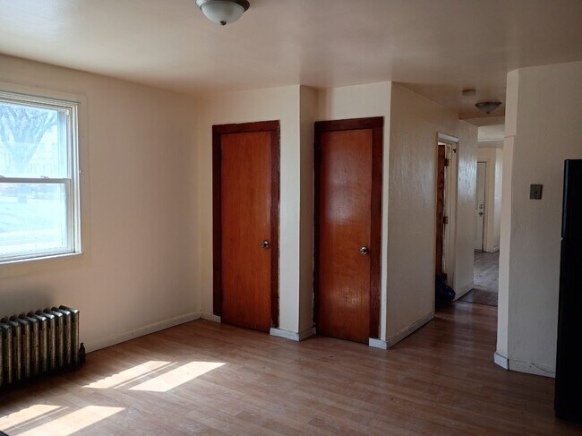 Foto del edificio - 2690 S 10th St