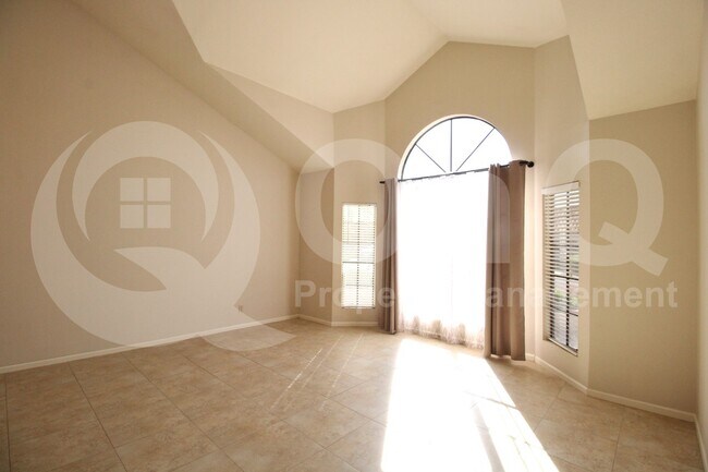 Foto del edificio - 3516 E Windsong Dr