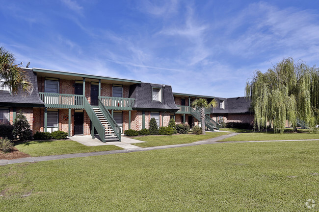 Building Photo - Heritage Square Apartments