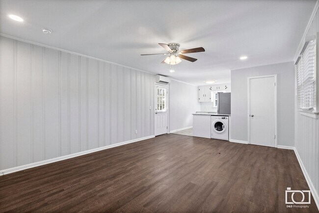 Photo - Hatfield Triplex 2 Apartment